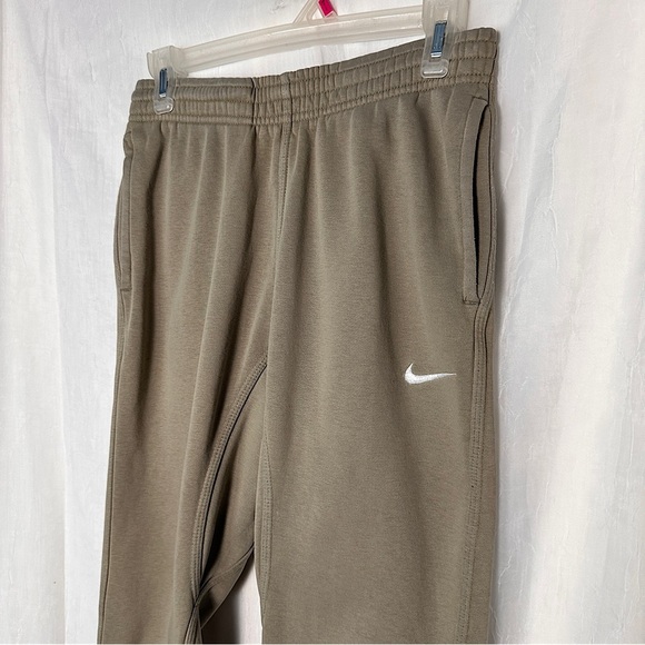 3/$20 💥 Vintage Nike 90’s Tan Athletic Cotton Sweatpants - Picture 4 of 15